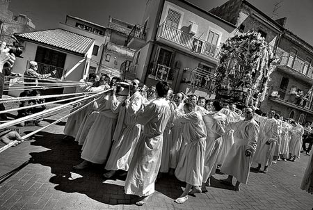 Processione del Signore di Maju